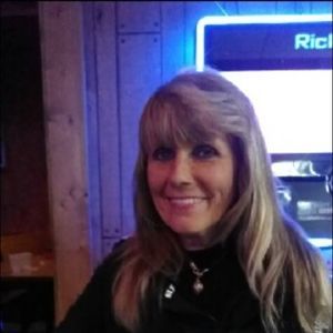 Meet your Posher, Linda